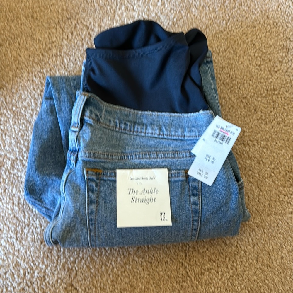Abercrombie maternity jeans NWT